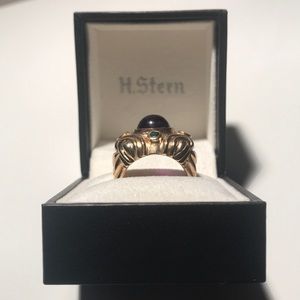 H.Stern gold ring